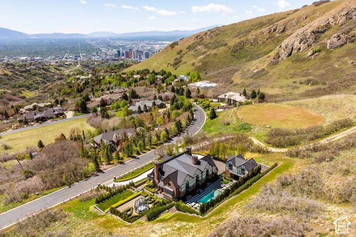 299 E Oak Forest Rd, Salt Lake City, Utah 84103