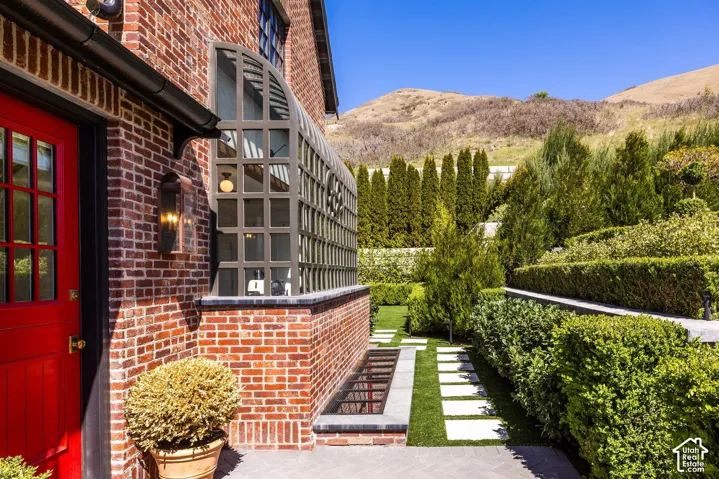 299 E Oak Forest Rd, Salt Lake City, Utah 84103