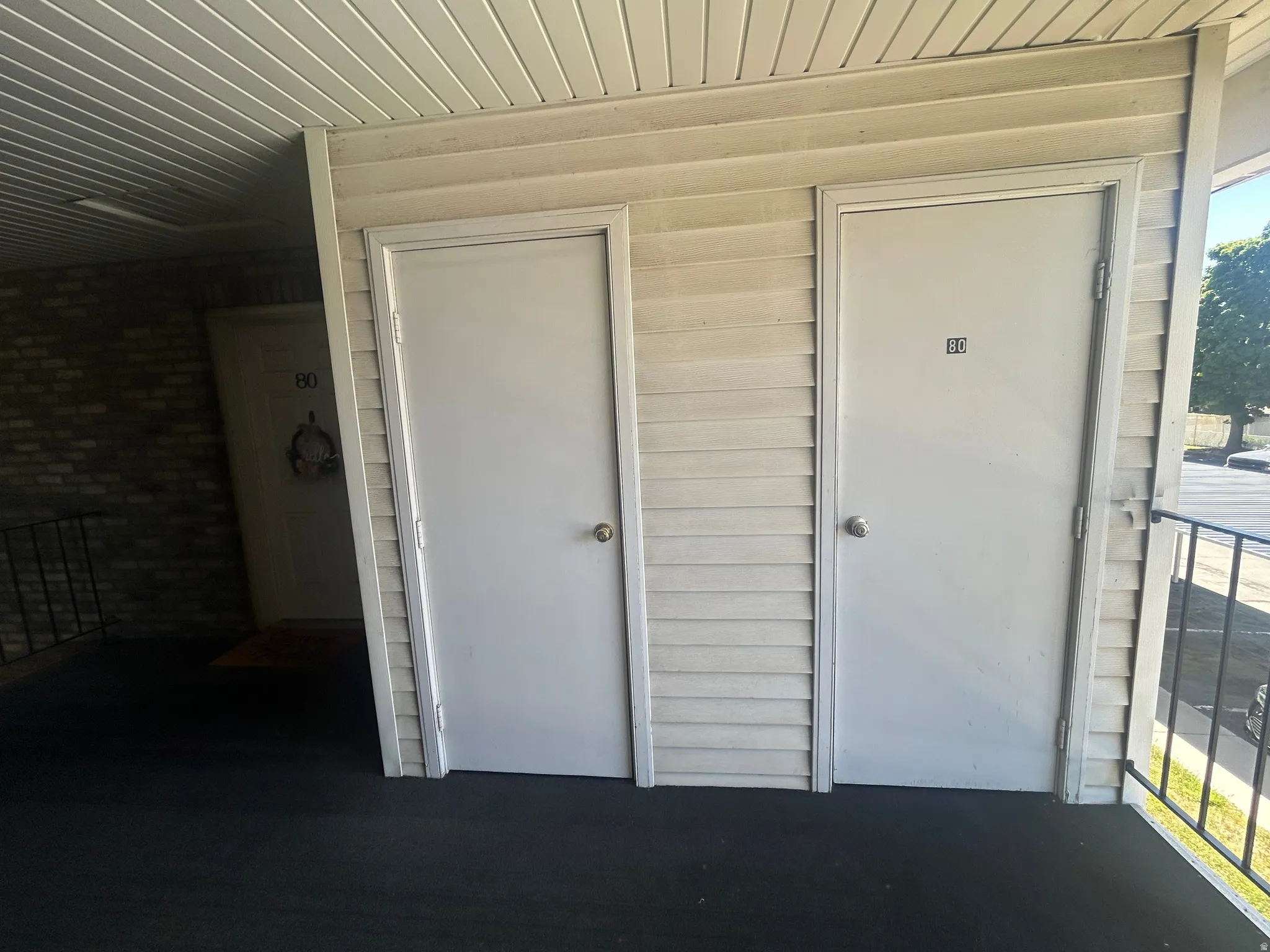 Storage space on balcony