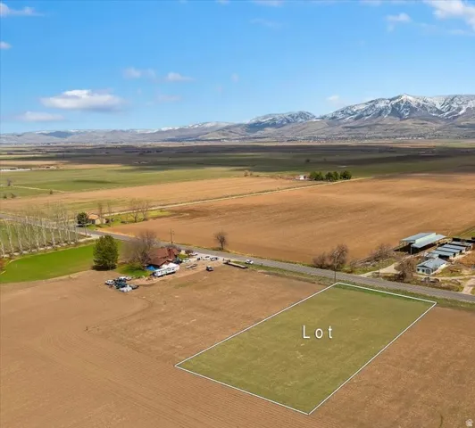7965 N 2400 W, Amalga, Utah 84335