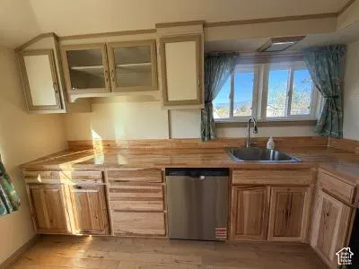 692 S 300 W, Mt Pleasant, Utah 84647