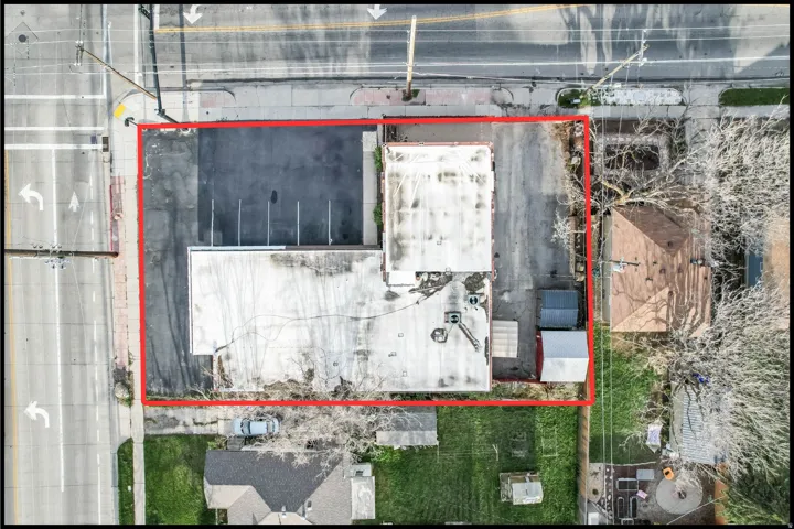 Map location. Outlining is only used as an approximate outline, buyer to verify all information.