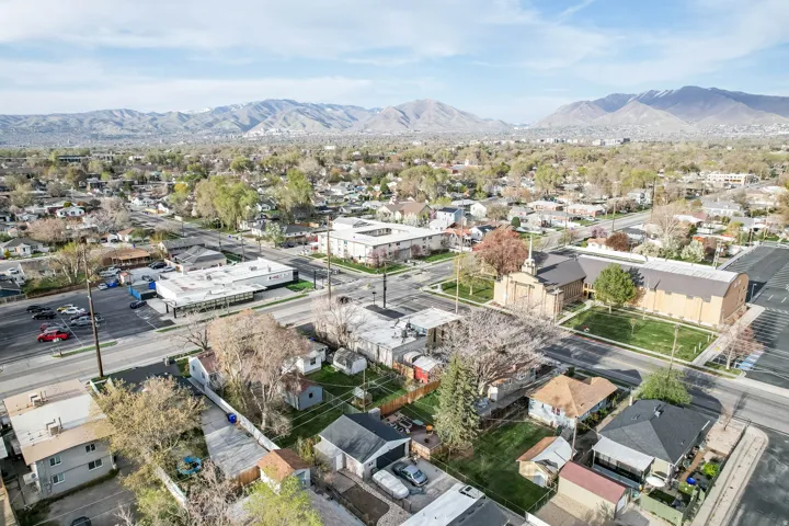 Drone / aerial view