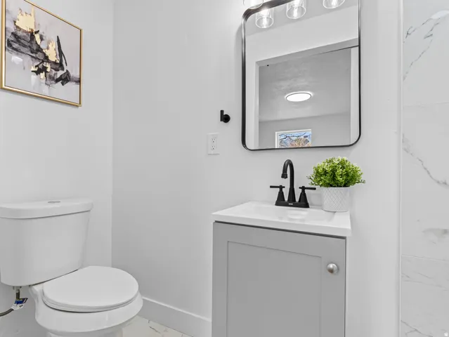 5245 S 900 E, Murray, Utah 84117