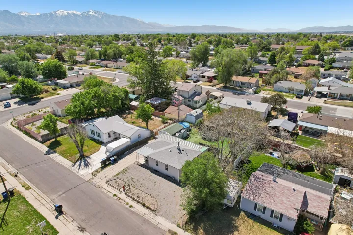 Quiet Neighborhood