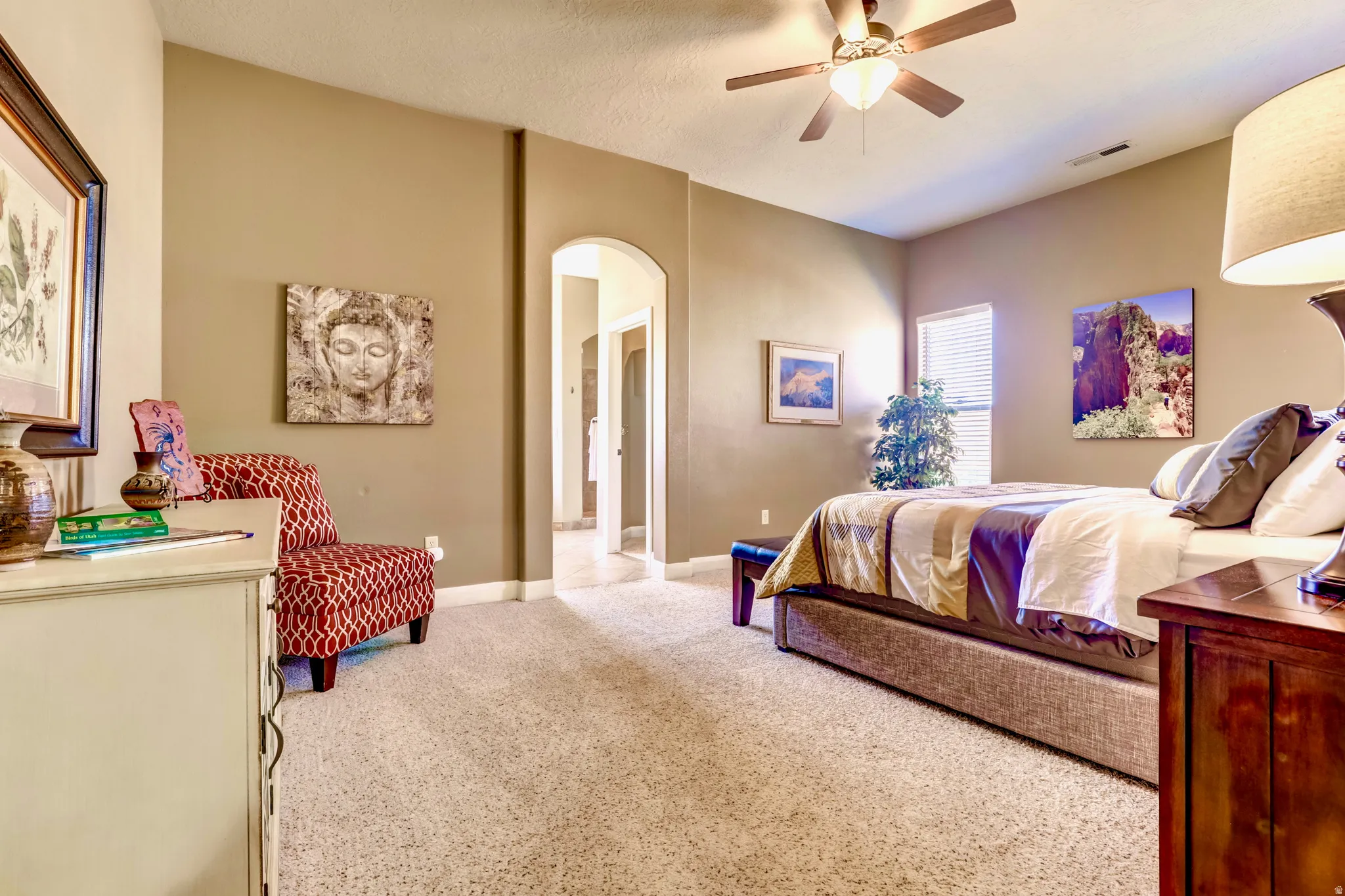 Primary Suite w/King bed.