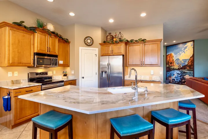 687 N 380 W, La Verkin, Utah 84745