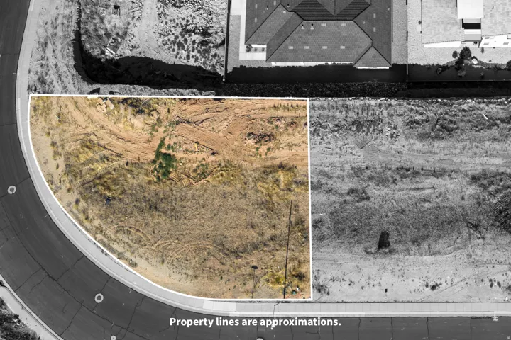 Curved lot offering expansive undeveloped land