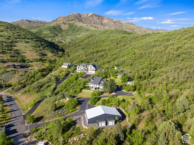 832 N Kelly Dr, Huntsville, Utah 84317