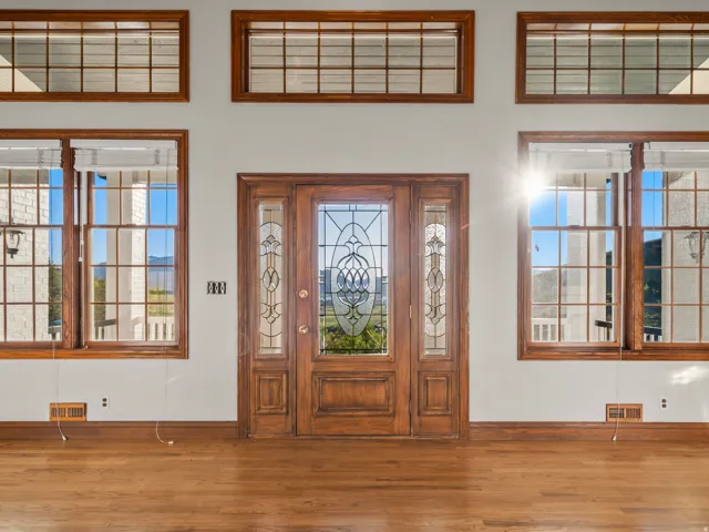832 N Kelly Dr, Huntsville, Utah 84317