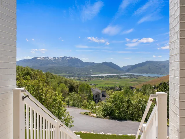 832 N Kelly Dr, Huntsville, Utah 84317