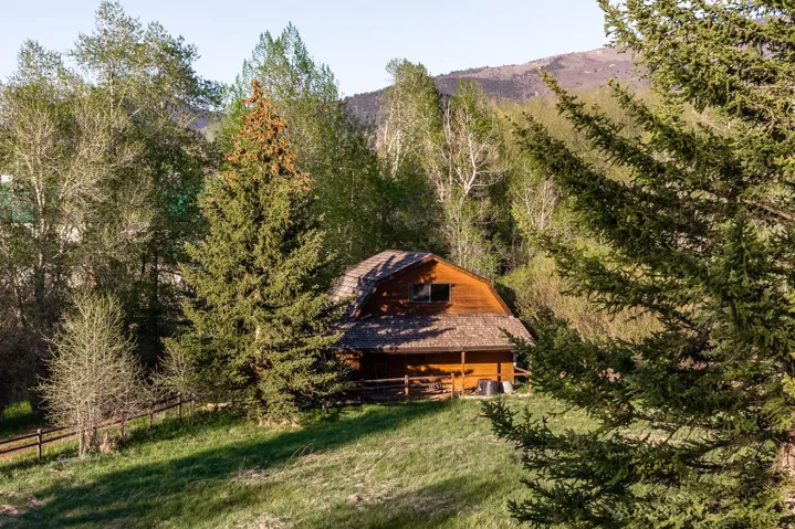 4445 N Millrace Rd, Oakley, Utah 84055