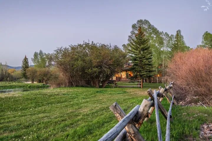 4445 N Millrace Rd, Oakley, Utah 84055