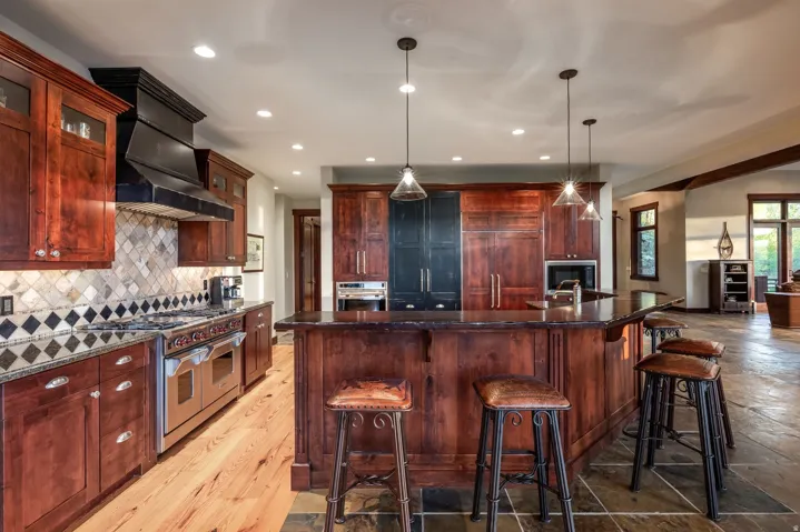 4445 N Millrace Rd, Oakley, Utah 84055