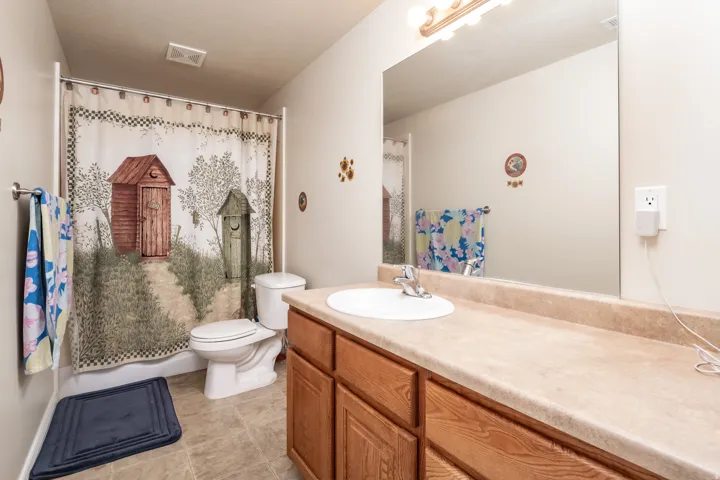 2205 N 600 E, North Ogden, Utah 84414
