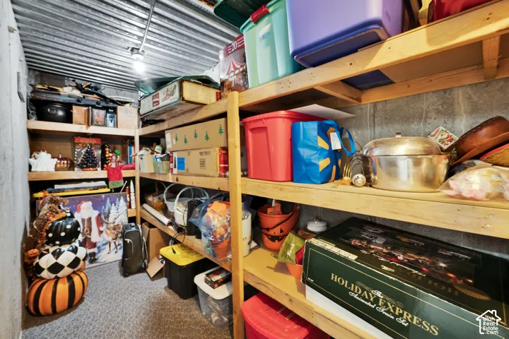 Large cold storage area