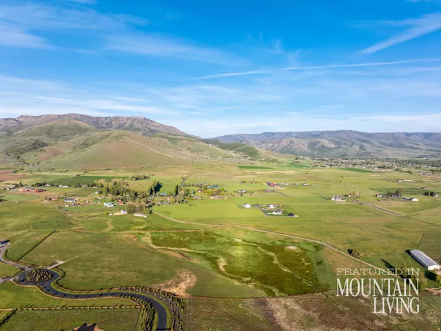 7461 E Sky Ranch Rd, Huntsville, Utah 84317