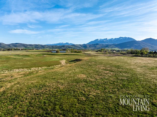 7461 E Sky Ranch Rd, Huntsville, Utah 84317