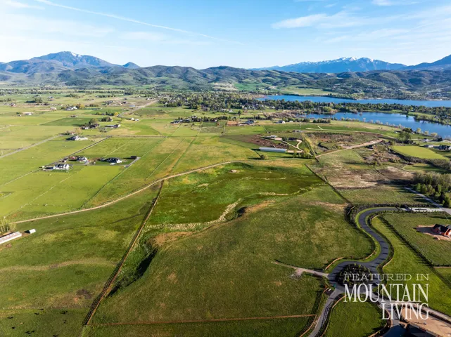 7461 E Sky Ranch Rd, Huntsville, Utah 84317