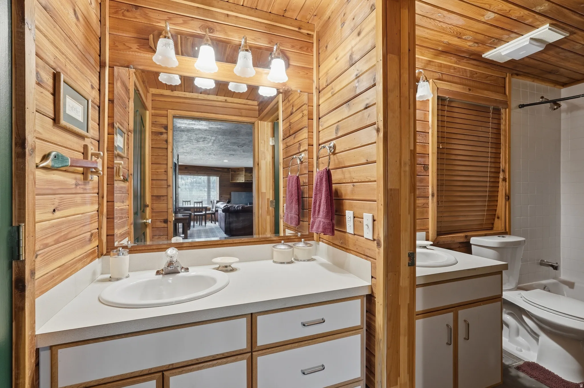 walkout, daylight basement