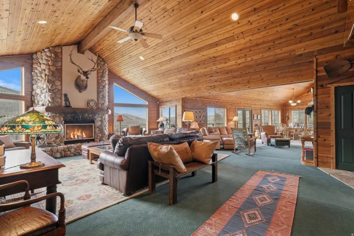 6 Beaver Springs Rancheros, Oakley, Utah 84055