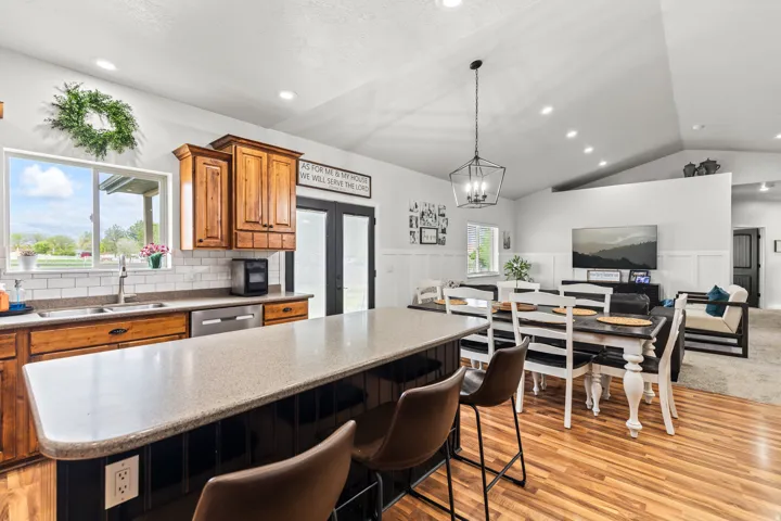 130 N 100 E, Gunnison, Utah 84634