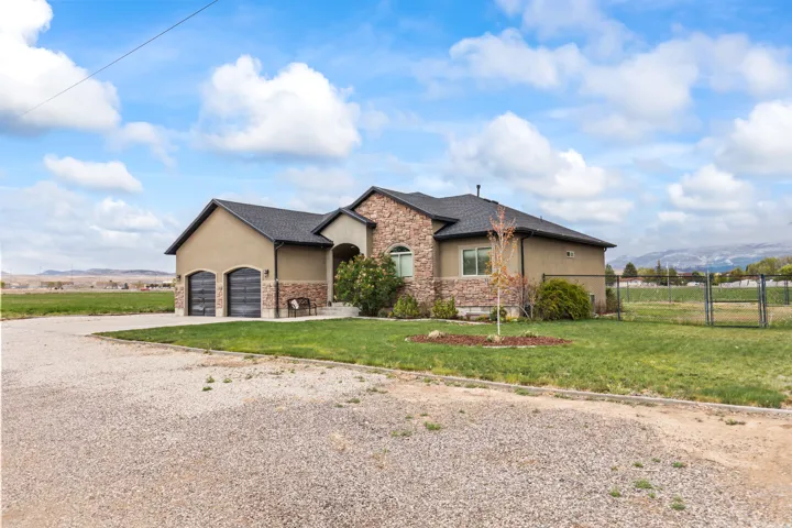 130 N 100 E, Gunnison, Utah 84634