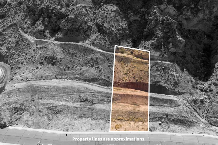 Property Boundary Approximation. Visual representation of the property boundaries overlaying an aerial image