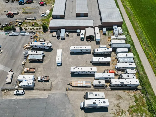 storage area to the south, leased. on month to month