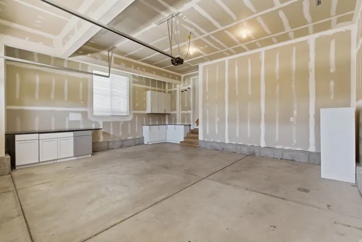 3576 W Alta Loma Ln, South Jordan, Utah 84095