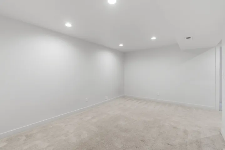 3576 W Alta Loma Ln, South Jordan, Utah 84095