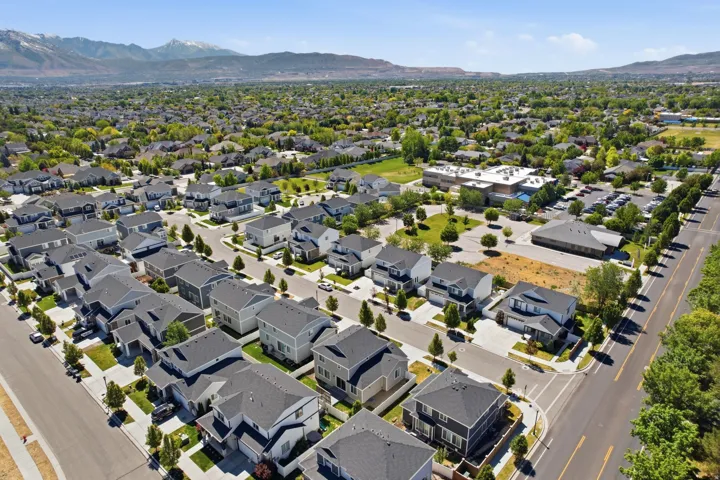 3576 W Alta Loma Ln, South Jordan, Utah 84095