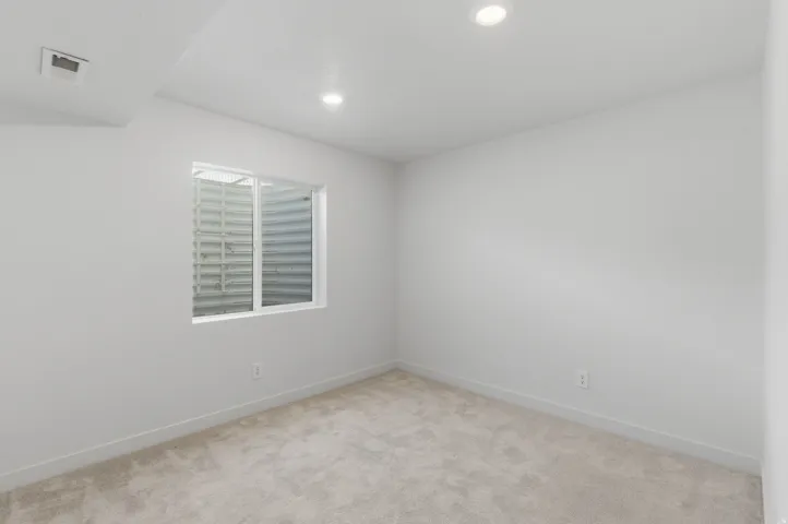 3576 W Alta Loma Ln, South Jordan, Utah 84095