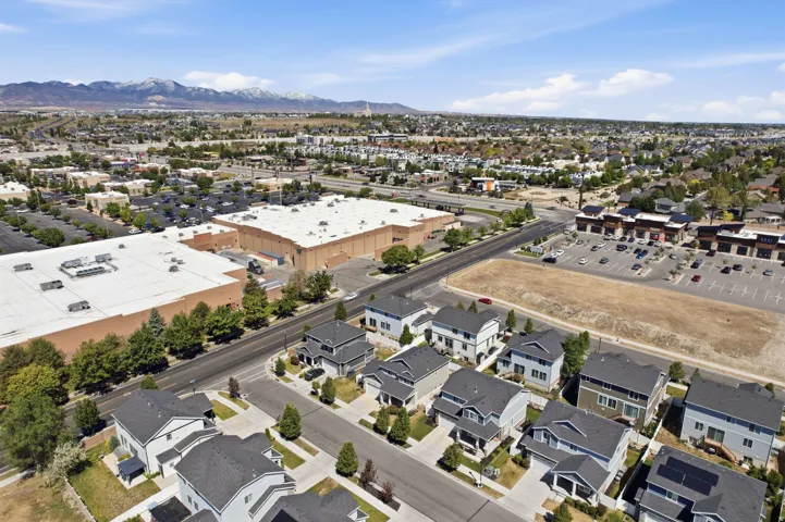 3576 W Alta Loma Ln, South Jordan, Utah 84095