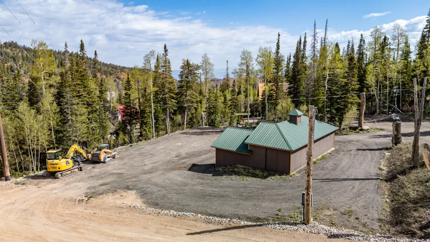 539 N Half Circle Dr, Brian Head, Utah 84719
