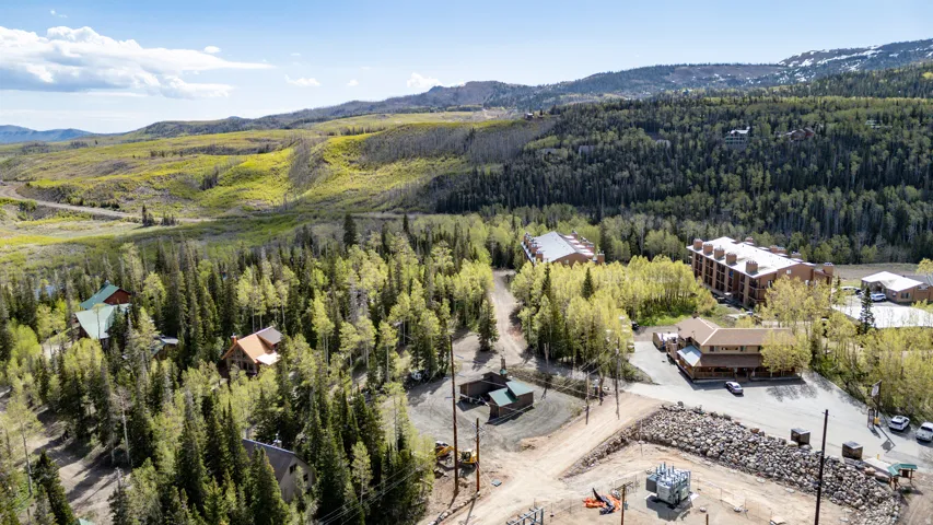 539 N Half Circle Dr, Brian Head, Utah 84719