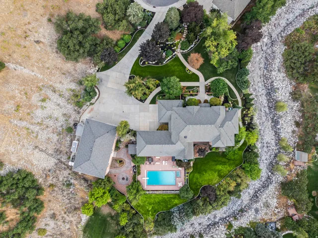 Bird's eye view of a pool area