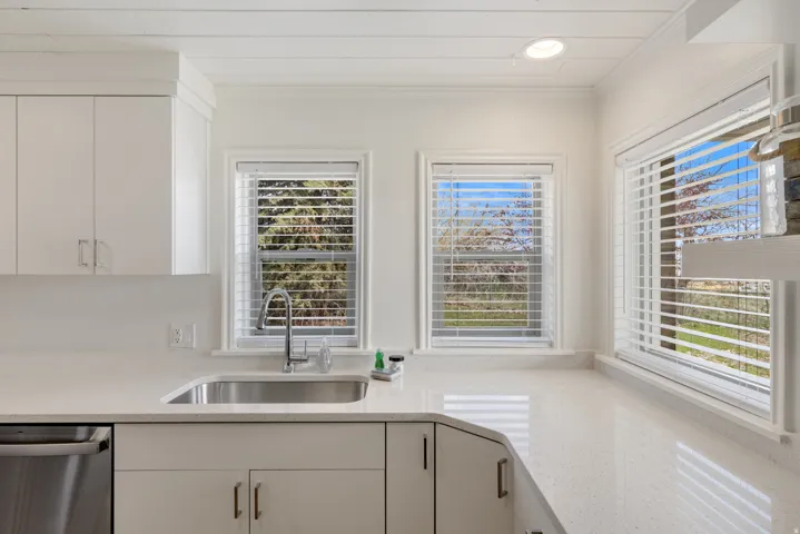 199 N 300 W, Garden City, Utah 84028