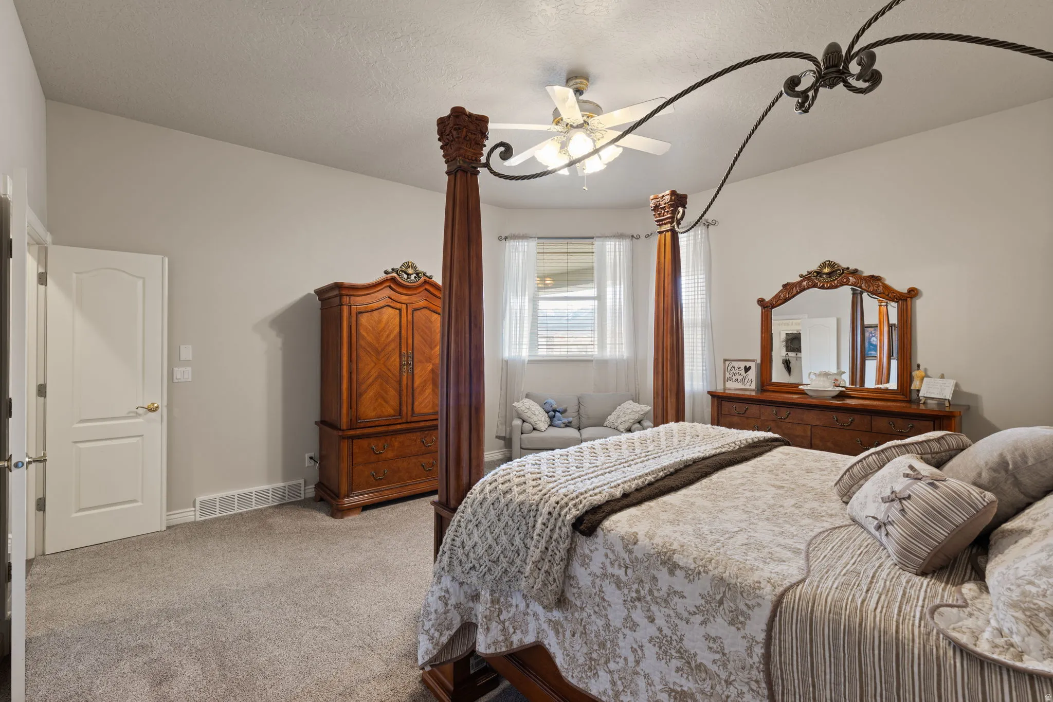 Large Primary Bedroom with en-suite