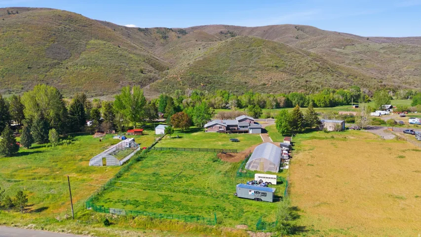 4071 S Crazy Acres Rd, Daniel, Utah 84032