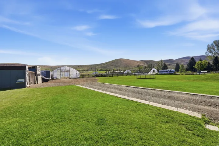 4071 S Crazy Acres Rd, Daniel, Utah 84032