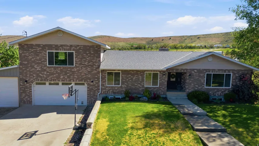 4071 S Crazy Acres Rd, Daniel, Utah 84032