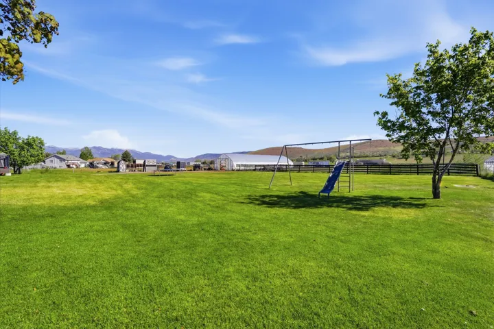 4071 S Crazy Acres Rd, Daniel, Utah 84032