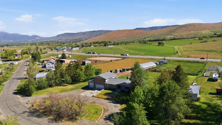 4071 S Crazy Acres Rd, Daniel, Utah 84032