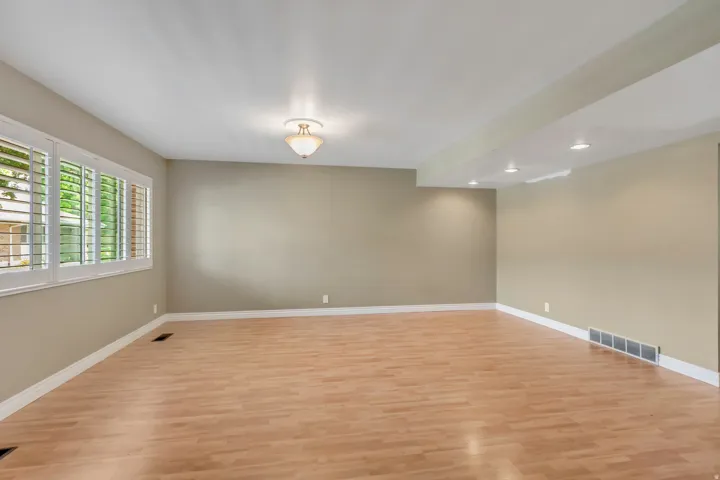 843 E Three Fountains Dr #263, Murray, Utah 84107