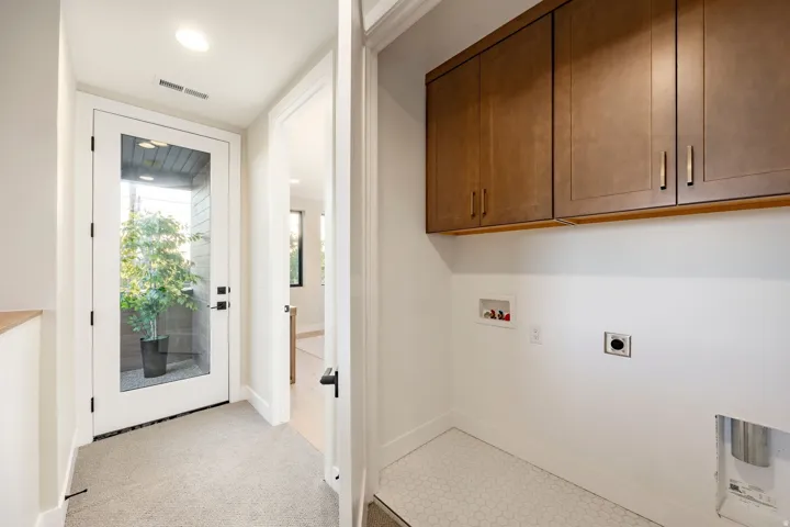 4442 S Holladay Park Ln, Holladay, Utah 84124
