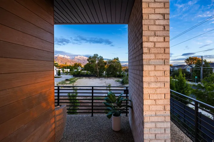 4442 S Holladay Park Ln, Holladay, Utah 84124
