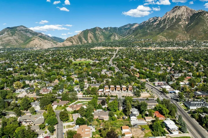 4442 S Holladay Park Ln, Holladay, Utah 84124