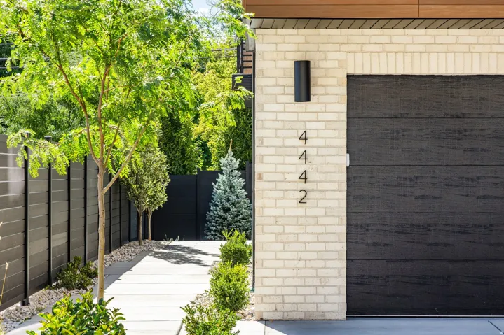 4442 S Holladay Park Ln, Holladay, Utah 84124