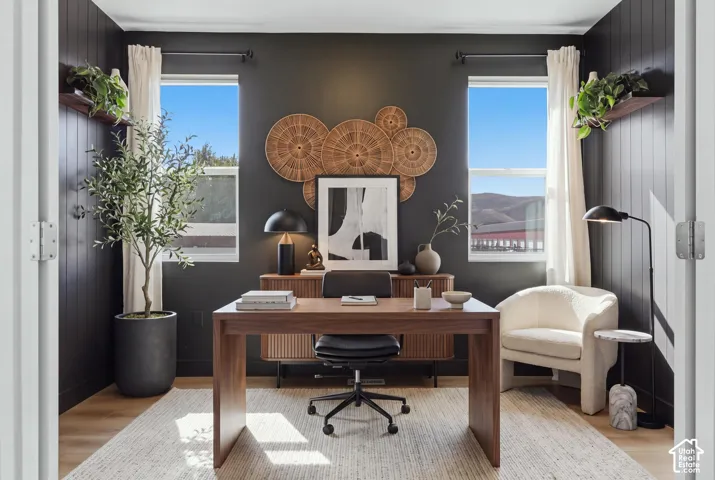 Main Floor Office/Den-Virtually Staged